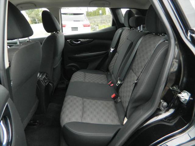 2018 Nissan Rogue Sport SV
