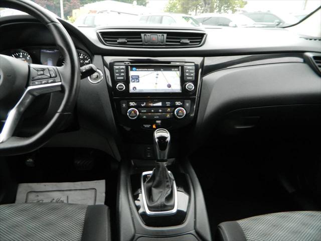 2018 Nissan Rogue Sport SV