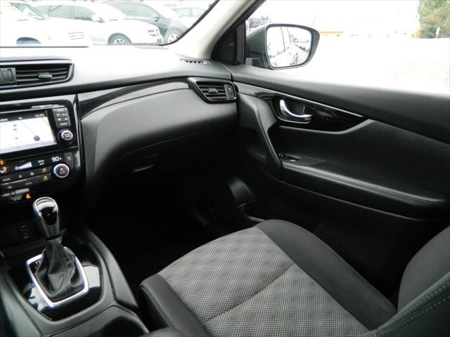 2018 Nissan Rogue Sport SV