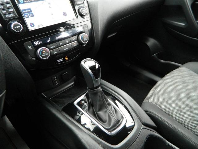 2018 Nissan Rogue Sport SV