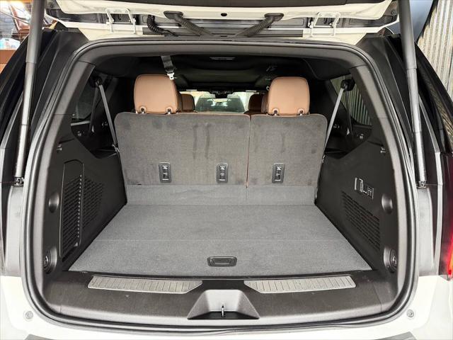 2023 Chevrolet Suburban 4WD High Country
