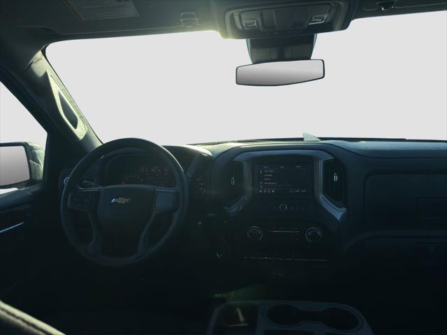 2026 Chevrolet Silverado 1500 4WD Crew Cab Short Bed Custom