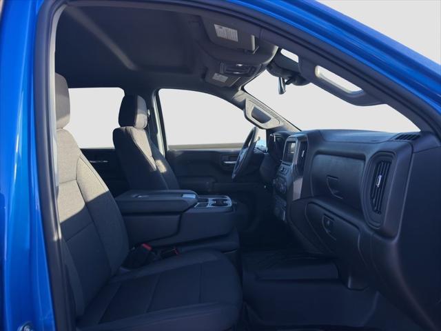 2026 Chevrolet Silverado 1500 4WD Crew Cab Short Bed Custom