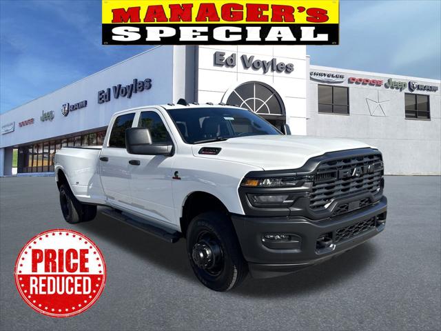 2026 RAM Ram 3500 RAM 3500 TRADESMAN CREW CAB 4X4 8 BOX 2026 RAM Ram 3500 RAM 3500 TRADESMAN CREW CAB 4X4 8 BOX
