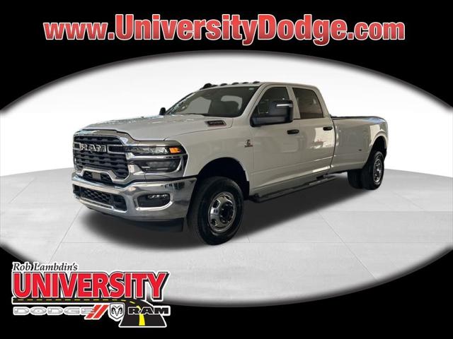 2026 RAM Ram 3500 RAM 3500 TRADESMAN CREW CAB 4X4 8 BOX