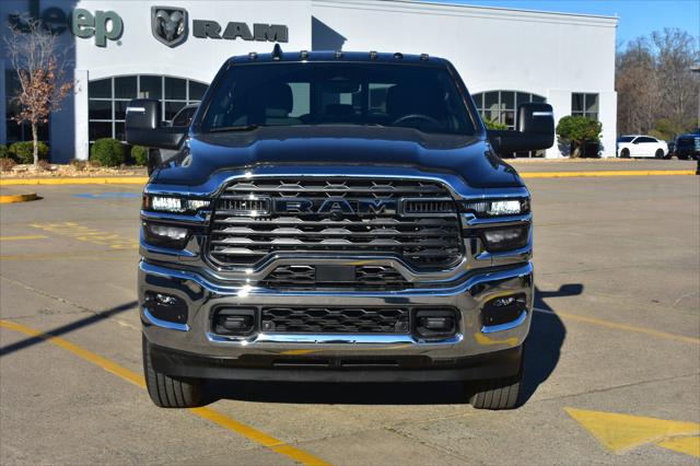 2026 RAM Ram 2500 RAM 2500 TRADESMAN CREW CAB 4X4 64 BOX