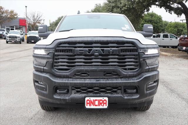 2026 RAM Ram 3500 RAM 3500 TRADESMAN CREW CAB 4X4 8 BOX