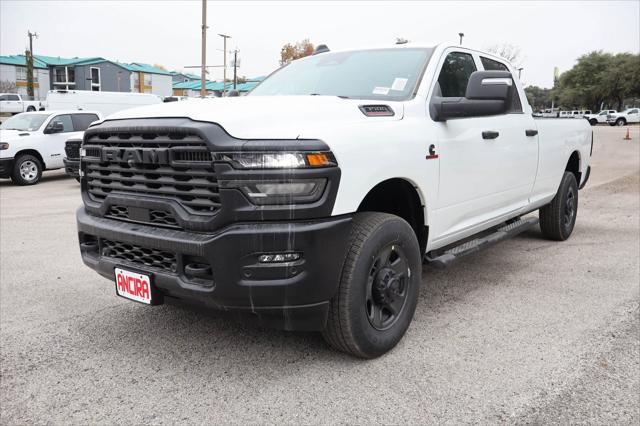 2026 RAM Ram 3500 RAM 3500 TRADESMAN CREW CAB 4X4 8 BOX