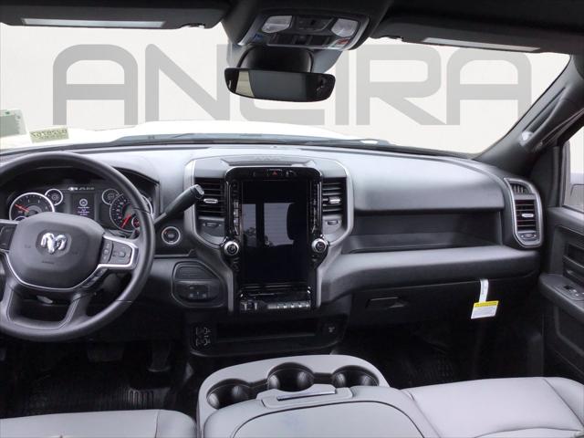 2026 RAM Ram 3500 RAM 3500 TRADESMAN CREW CAB 4X4 8 BOX