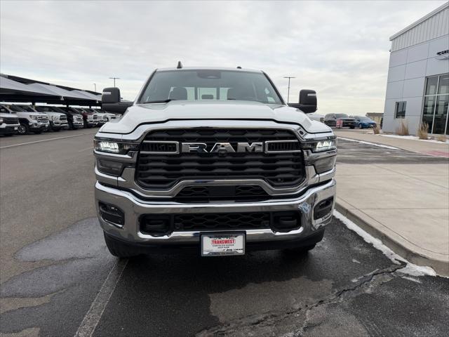 2026 RAM Ram 3500 RAM 3500 TRADESMAN CREW CAB 4X4 8 BOX