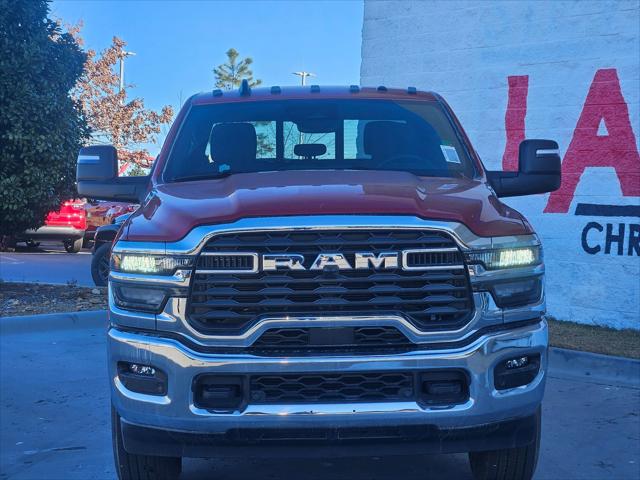 2026 RAM Ram 2500 RAM 2500 TRADESMAN CREW CAB 4X4 64 BOX