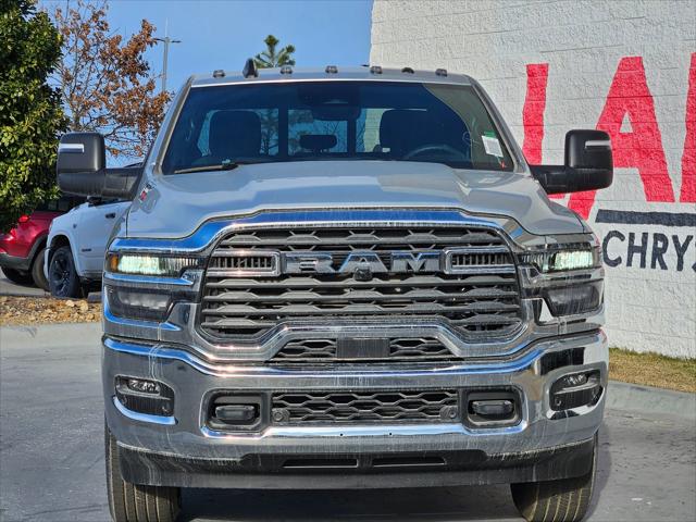 2026 RAM Ram 2500 RAM 2500 TRADESMAN CREW CAB 4X4 64 BOX