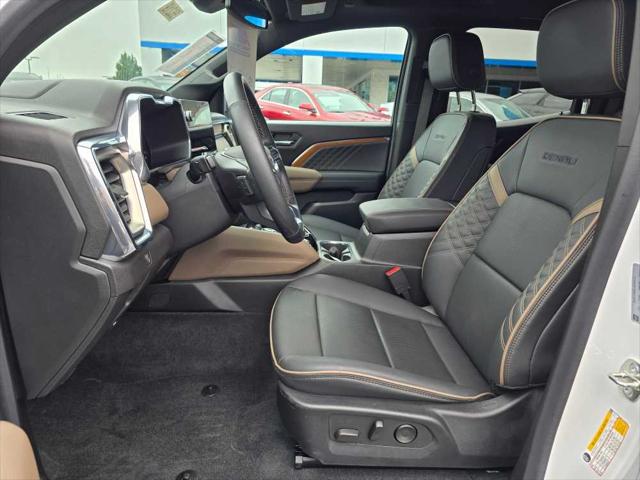 2023 GMC Canyon 4WD Crew Cab Short Box Denali