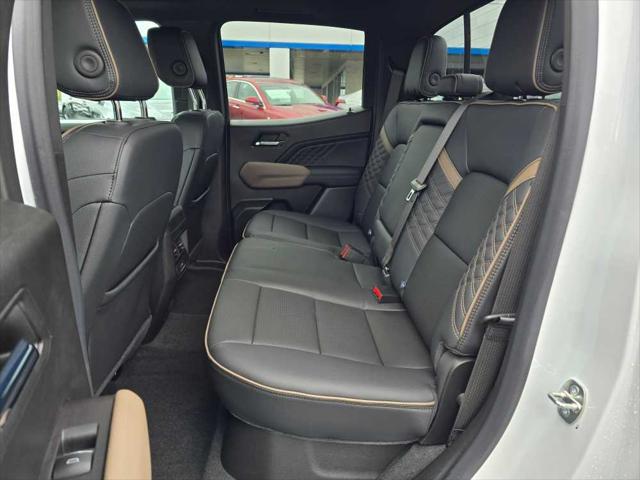 2023 GMC Canyon 4WD Crew Cab Short Box Denali