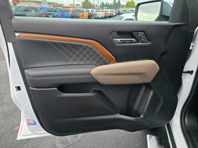2023 GMC Canyon 4WD Crew Cab Short Box Denali