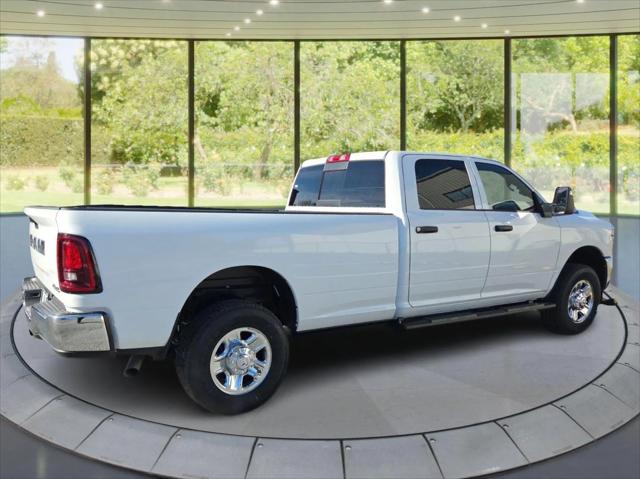 2026 RAM Ram 2500 RAM 2500 TRADESMAN CREW CAB 4X4 8 BOX