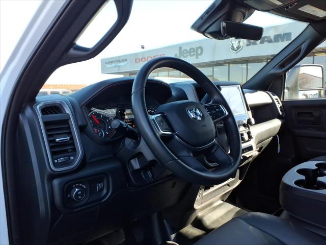 2026 Ram 3500 Tradesman Crew Cab 4x4 8' Box