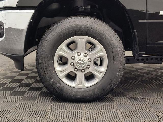 2026 Ram 3500 Big Horn Crew Cab 4x4 6'4" Box