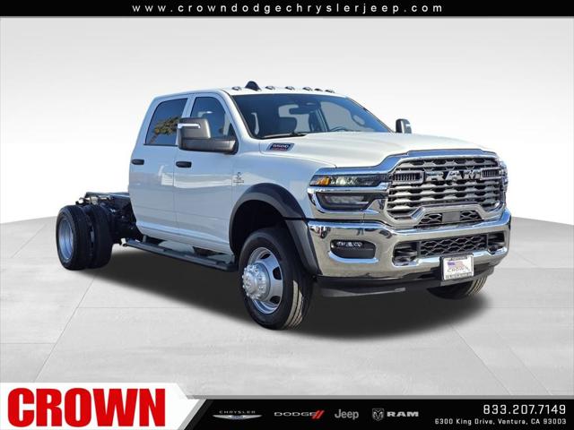 2026 RAM Ram 5500 Chassis Cab RAM 5500 TRADESMAN CHASSIS CREW CAB 4X4 60 CA