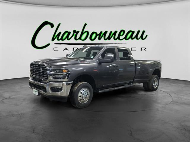 2026 RAM Ram 3500 RAM 3500 TRADESMAN CREW CAB 4X4 8 BOX