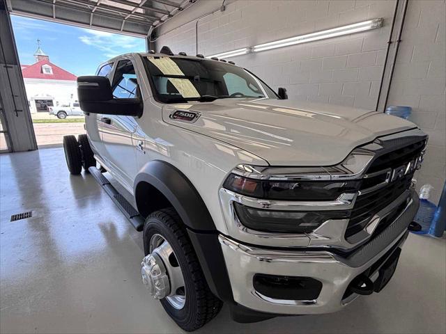 2026 RAM Ram 4500 Chassis Cab RAM 4500 TRADESMAN CHASSIS CREW CAB 4X4 60 CA