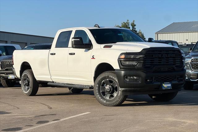 2026 RAM Ram 3500 RAM 3500 TRADESMAN CREW CAB 4X4 8 BOX