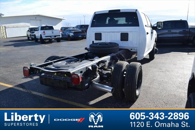 2026 RAM Ram 3500 Chassis Cab RAM 3500 TRADESMAN CREW CAB CHASSIS 4X4 60 CA