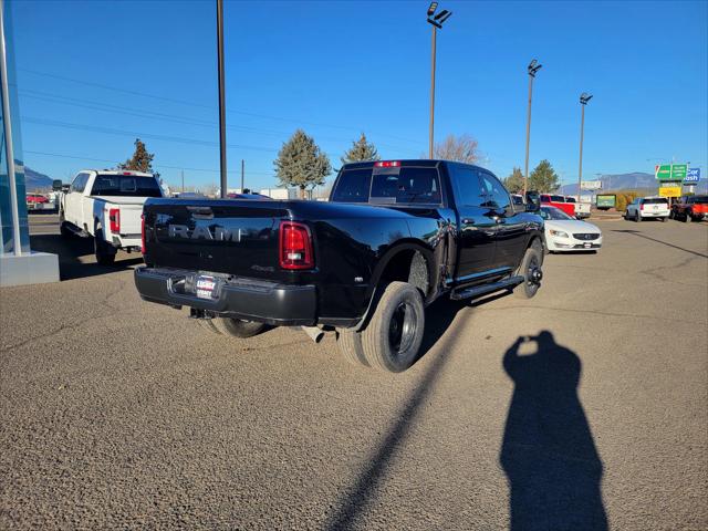 2026 RAM Ram 3500 RAM 3500 TRADESMAN CREW CAB 4X4 8 BOX