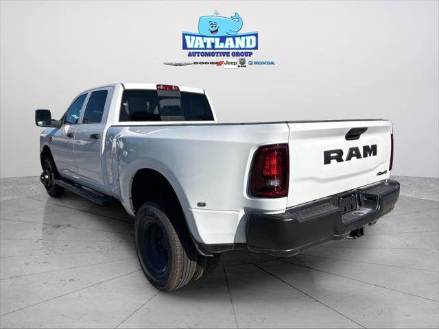 2026 RAM Ram 3500 RAM 3500 TRADESMAN CREW CAB 4X4 8 BOX