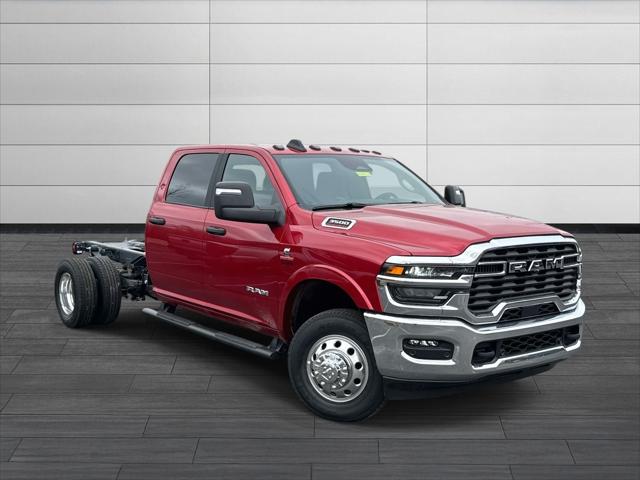 2026 RAM 3500 Chassis RAM 3500 BIG HORN CREW CAB CHASSIS 4X4 60 CA