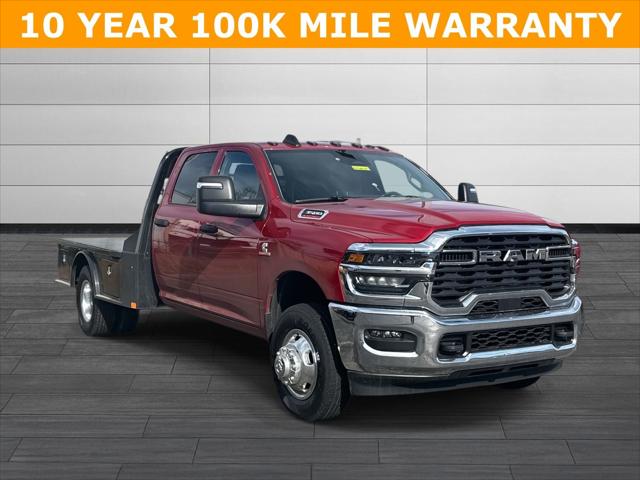 2026 RAM Ram 3500 Chassis Cab RAM 3500 TRADESMAN CREW CAB CHASSIS 4X4 60 CA