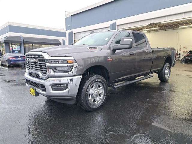 2026 RAM Ram 2500 RAM 2500 TRADESMAN CREW CAB 4X4 8 BOX