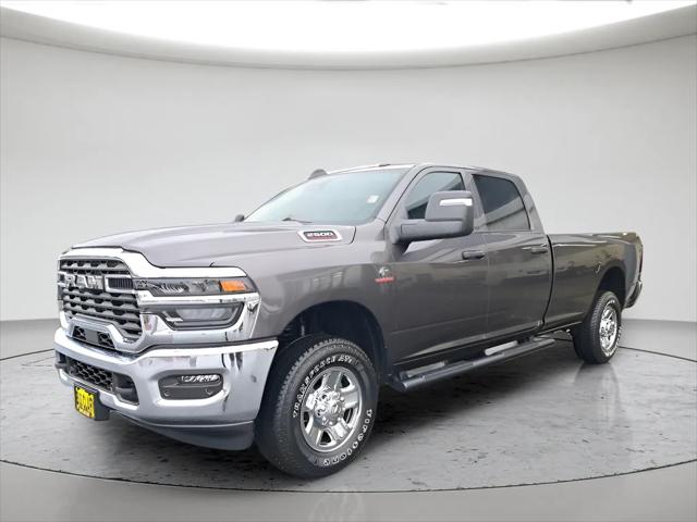 2026 RAM Ram 2500 RAM 2500 TRADESMAN CREW CAB 4X4 8 BOX