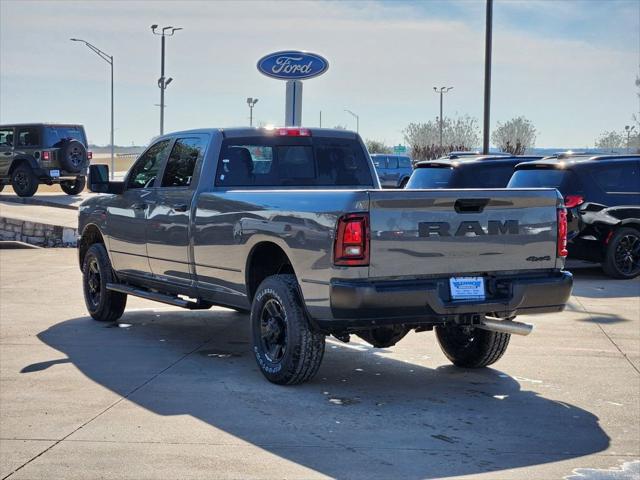 2026 RAM Ram 3500 RAM 3500 TRADESMAN CREW CAB 4X4 8 BOX