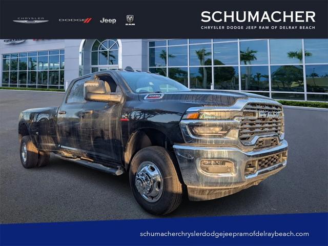 2026 RAM Ram 3500 RAM 3500 TRADESMAN CREW CAB 4X4 8 BOX