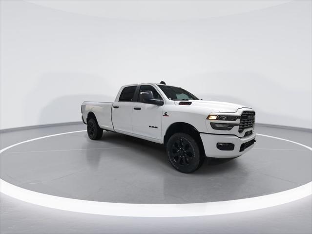 2026 RAM Ram 3500 RAM 3500 BIG HORN CREW CAB 4X4 8 BOX