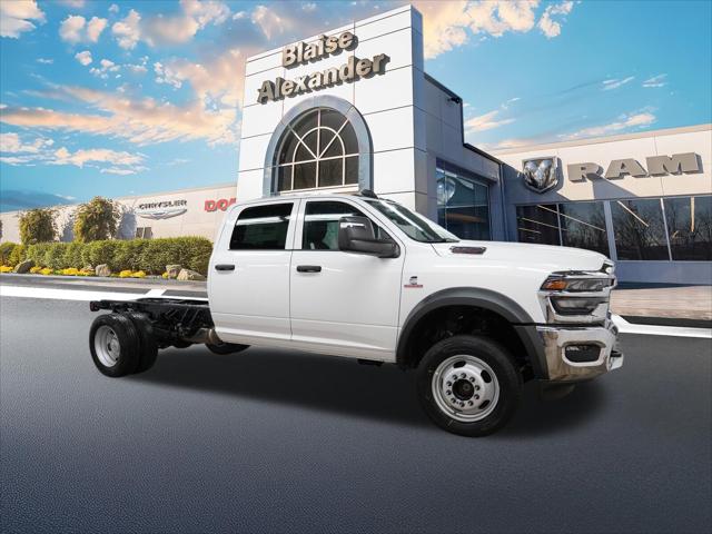 2026 RAM Ram 4500 Chassis Cab RAM 4500 TRADESMAN CHASSIS CREW CAB 4X4 60 CA 2026 RAM Ram 4500 Chassis Cab RAM 4500 TRADESMAN CHASSIS CREW CAB 4X4 60 CA