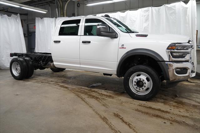 2026 RAM 4500 Chassis RAM 4500 TRADESMAN CHASSIS CREW CAB 4X4 60 CA