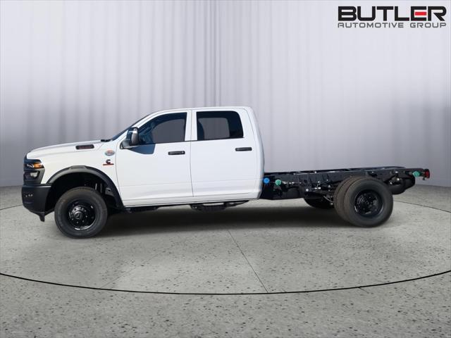 2026 RAM Ram 3500 Chassis Cab RAM 3500 TRADESMAN CREW CAB CHASSIS 4X4 60 CA