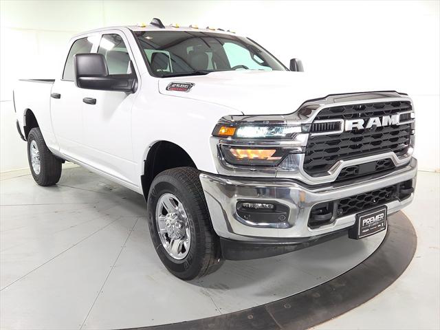 2026 RAM Ram 2500 RAM 2500 TRADESMAN CREW CAB 4X4 64 BOX