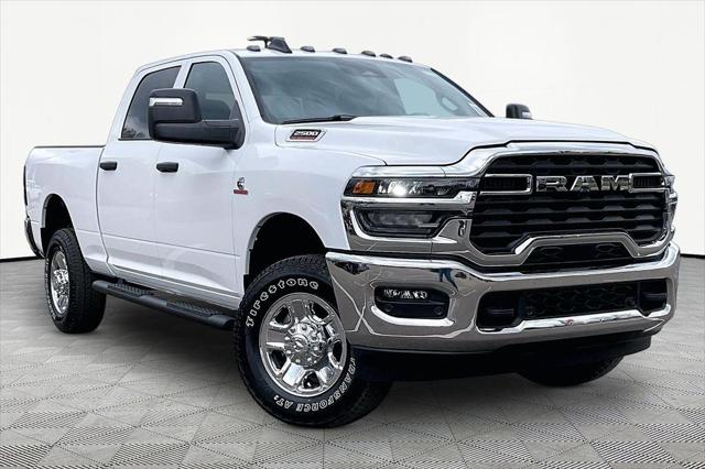 2026 RAM Ram 2500 RAM 2500 TRADESMAN CREW CAB 4X4 64 BOX