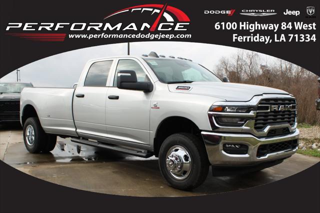 2026 RAM Ram 3500 RAM 3500 TRADESMAN CREW CAB 4X4 8 BOX