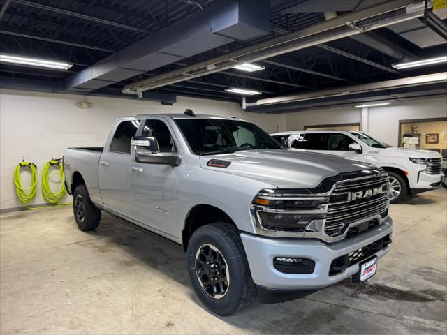 2026 RAM Ram 3500 RAM 3500 LARAMIE CREW CAB 4X4 64 BOX