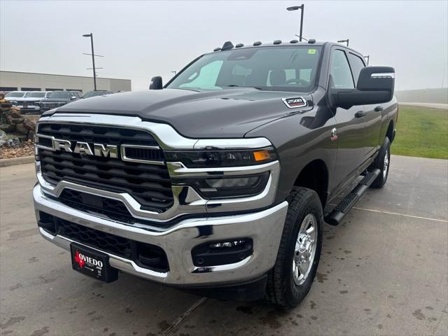 2026 RAM Ram 2500 RAM 2500 TRADESMAN CREW CAB 4X4 64 BOX