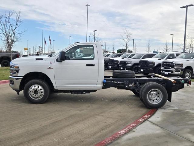 2026 RAM Ram 3500 Chassis Cab RAM 3500 TRADESMAN CHASSIS REGULAR CAB 4X4 60 CA