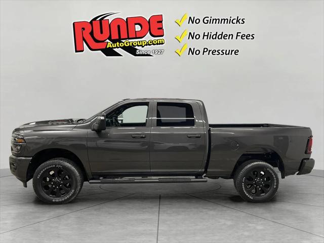 2026 RAM Ram 2500 RAM 2500 BLACK EXPRESS CREW CAB 4X4 64 BOX