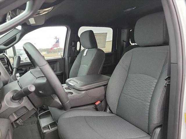 2026 Ram 3500 Tradesman Crew Cab 4x4 8' Box