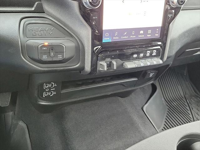 2026 Ram 3500 Tradesman Crew Cab 4x4 8' Box