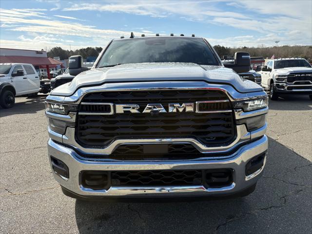 2026 RAM Ram 2500 RAM 2500 TRADESMAN CREW CAB 4X4 8 BOX