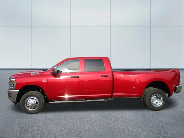 2026 RAM Ram 3500 RAM 3500 TRADESMAN CREW CAB 4X4 8 BOX